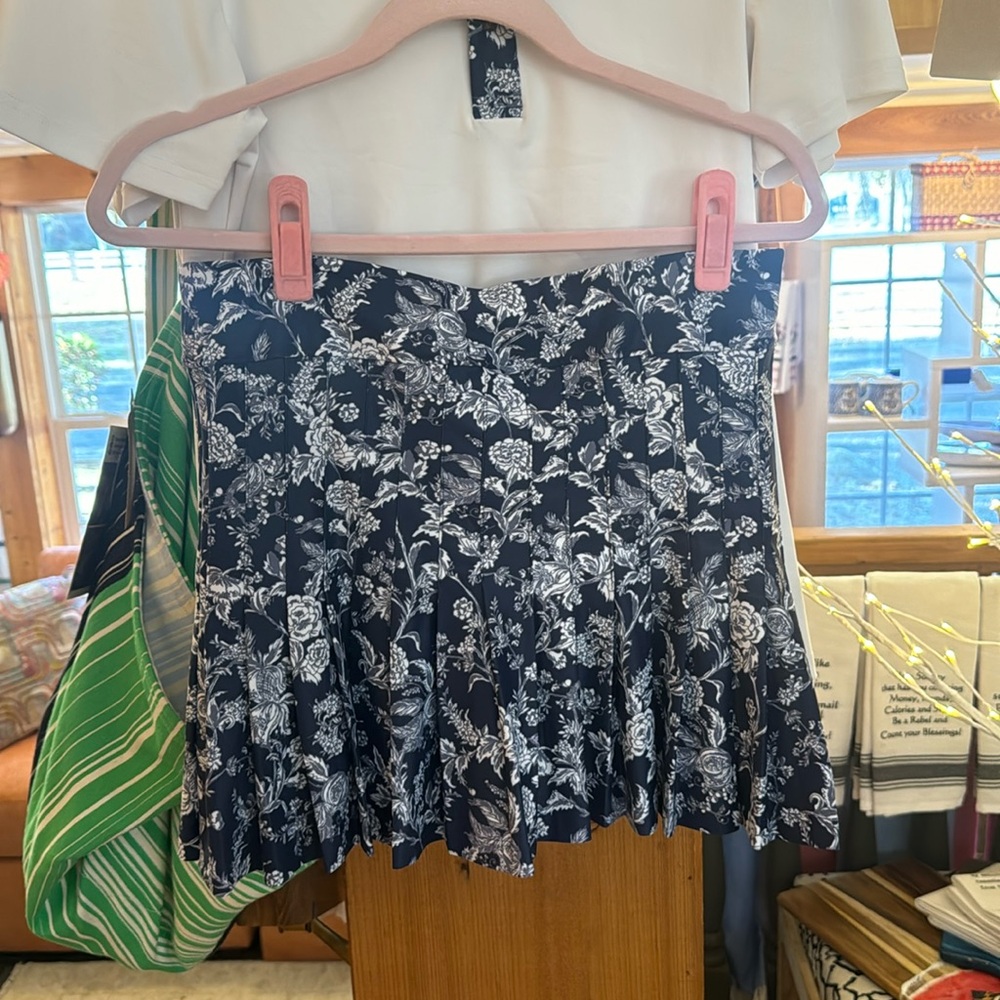 Smith & Quinn Skort
